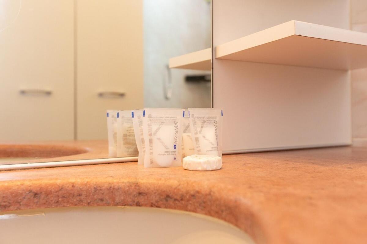 Parea Exclusive - Near Hospital And Airport * Milano
