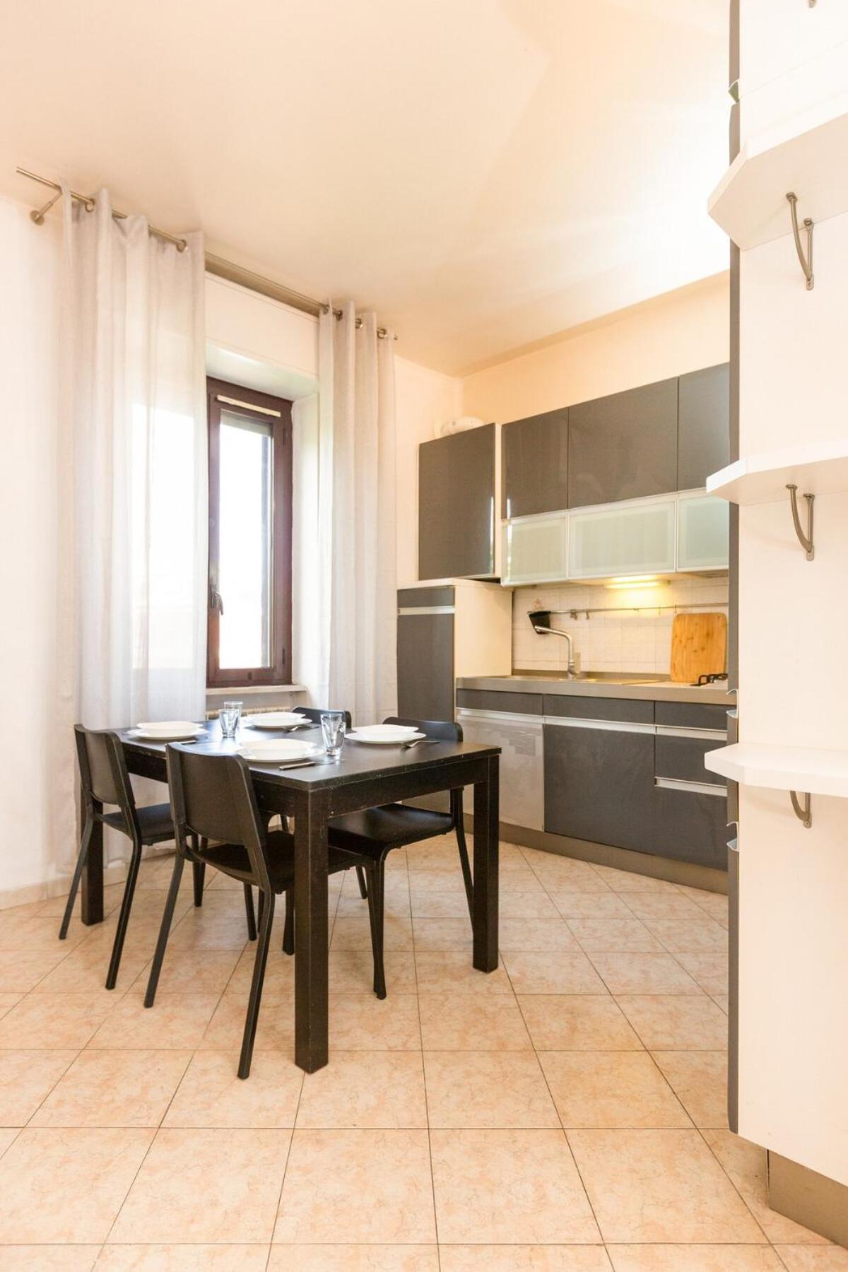 Parea Exclusive - Near Hospital And Airport Milano